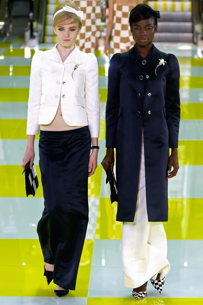 Look 24